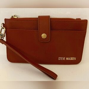 Steven Madden Wristlet